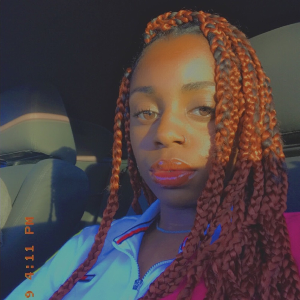 Meet your Posher, Shaniah